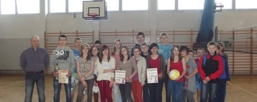 Turniej Piłki Siatkowej kategoria do 16 lat 2012r.